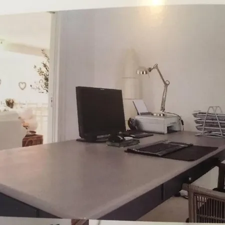 Eksklusivt Hus Pa 250 M2 I Naturskonne Omgivelser